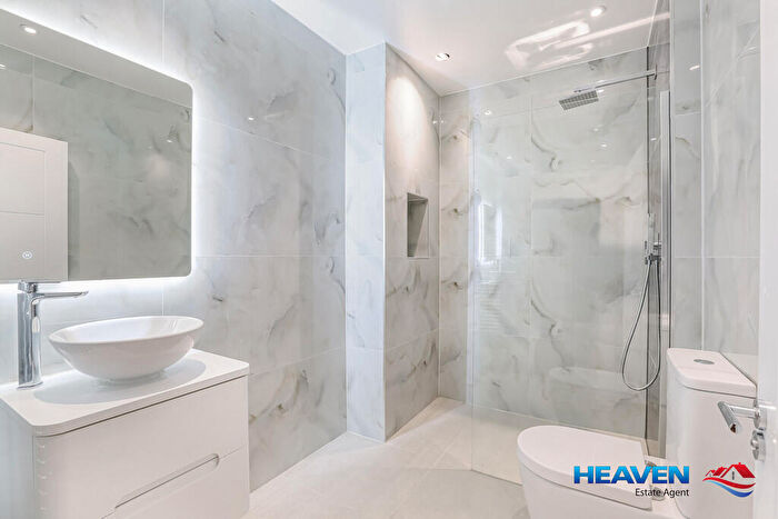 1 Bedroom Apartment To Rent In One Bed Flat To Rent In Purley, CR8