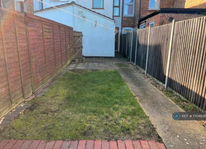 3 Bedroom Terraced House To Rent In Stanley Avenue, Ipswich, IP3