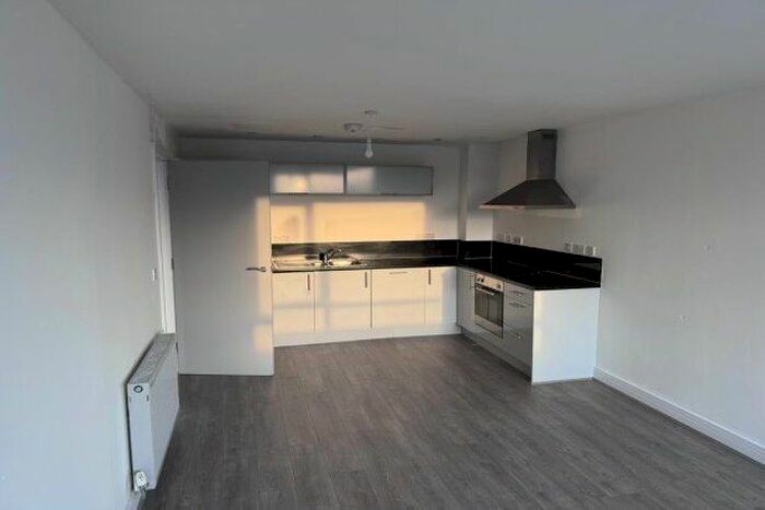 2 Bedroom Flat To Rent In Carlett View, Liverpool, L19