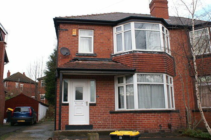 3 Bedroom Terraced House To Rent In Derwentwater Grove, Headingley, Leeds, LS6