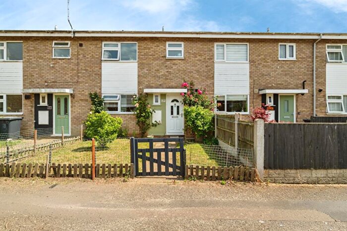 3 Bedroom Terraced House For Sale In Amethyst Close, Gorleston, Great Yarmouth, NR31
