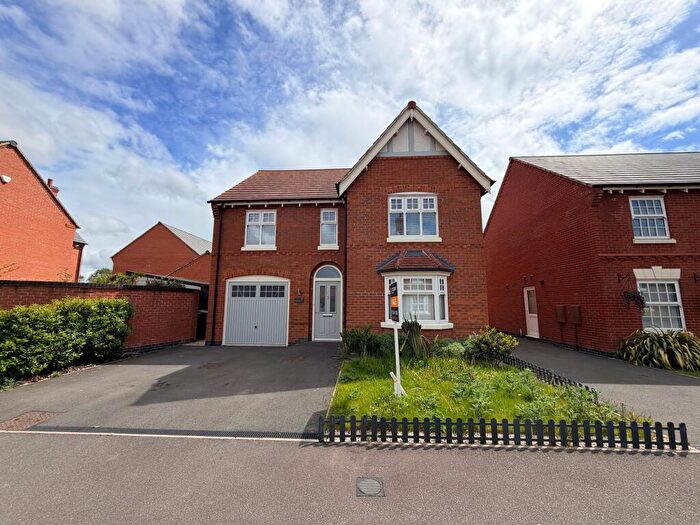 4 Bedroom Detached House For Sale In Gilliflower Way, Nuneaton, CV11