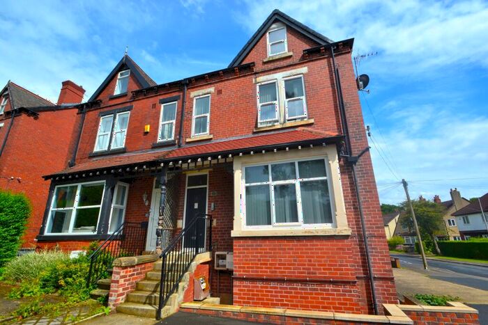 1 Bedroom Flat To Rent In Harrogate Road, Moortown, Leeds, LS17