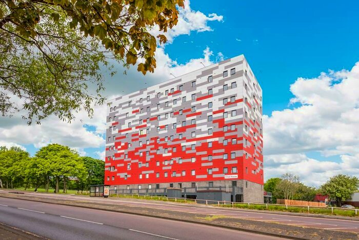 2 Bedroom Apartment To Rent In Chad House, Sunderland Road, Gateshead, NE8