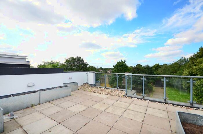 2 Bedroom Flat To Rent In Copenhagen Street, Barnsbury, London, N1