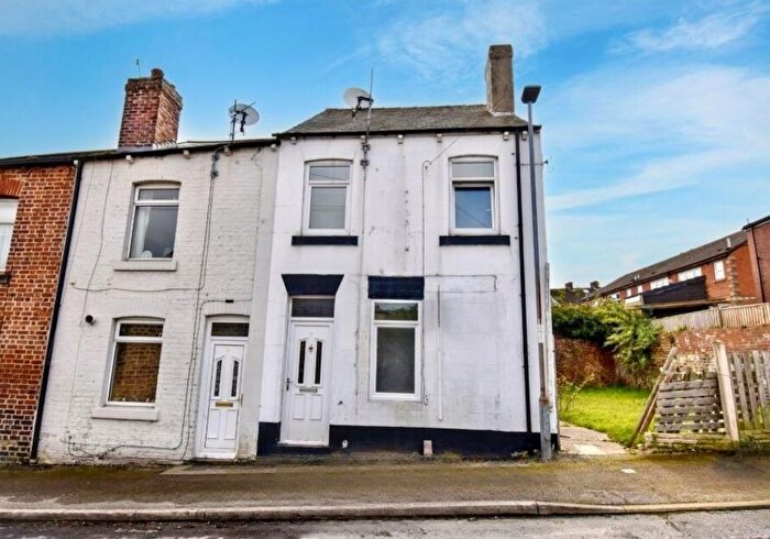 5 Bedroom End Of Terrace House For Sale In Tune Street, Barnsley, South Yorkshire, S70