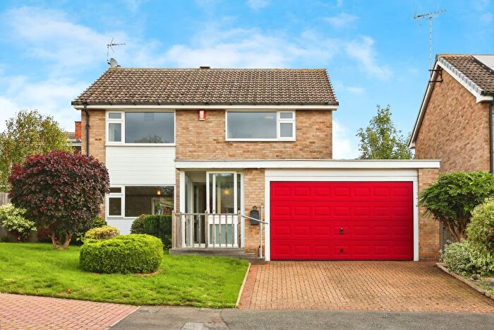 4 Bedroom Detached House For Sale In Oaktree Avenue, Nottingham, NG12