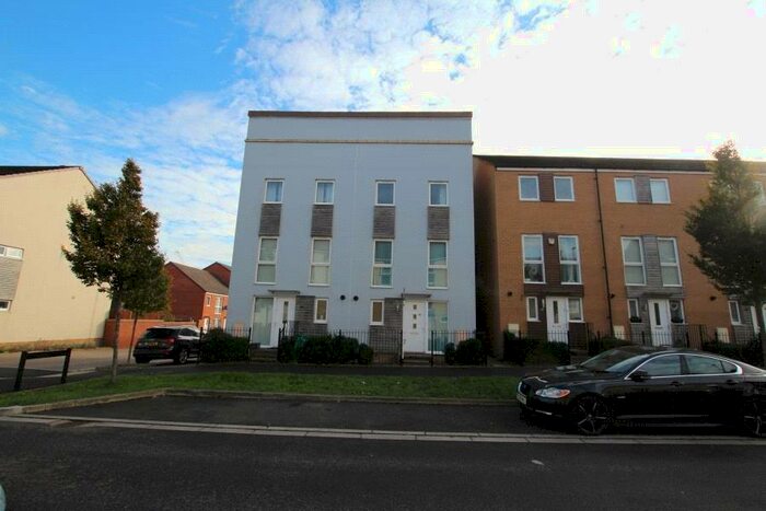 4 Bedroom Terraced House To Rent In Wood Street, Charlton Hayes, Bristol, South Gloucestershire, BS34