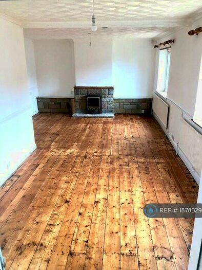 3 Bedroom Detached House To Rent In Queenshill Road, Bristol, BS4