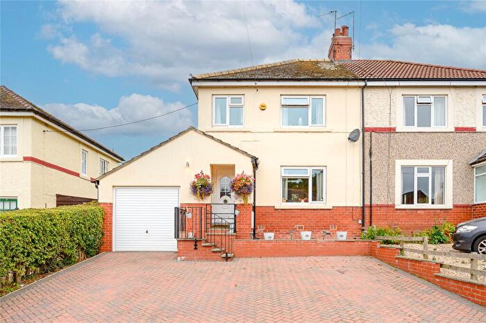 3 Bedroom Semi-Detached House For Sale In The Grove, East Keswick, LS17