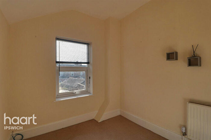 3 Bedroom Terraced House To Rent In Rosebery Road, Ipswich, IP4