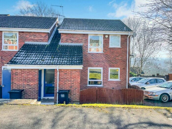 1 Bedroom Flat To Rent In Bisell Way, Brierley Hill, DY5