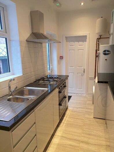 5 Bedroom Terraced House To Rent In Grafton Street, Coventry, CV2