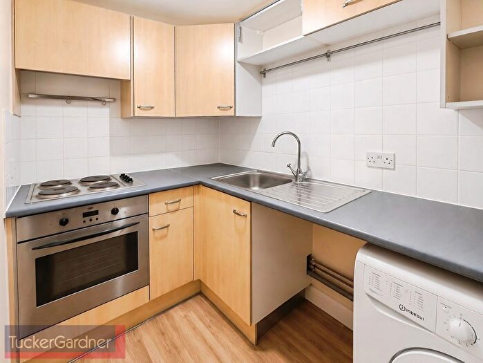 1 Bedroom Flat To Rent In Mill Road, Cambridge, CB1