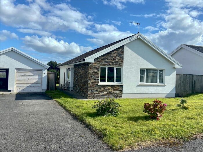 Bungalow To Rent In Sentence Gardens, Templeton, Narberth, SA67