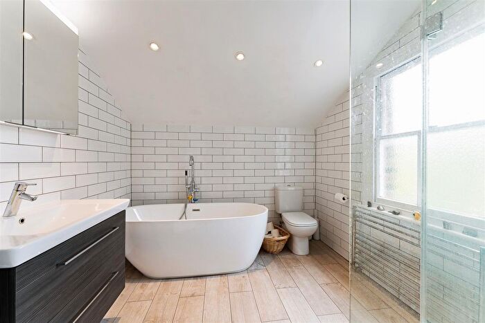 2 Bedroom Terraced House For Sale In Cowley Road, Wanstead, E11