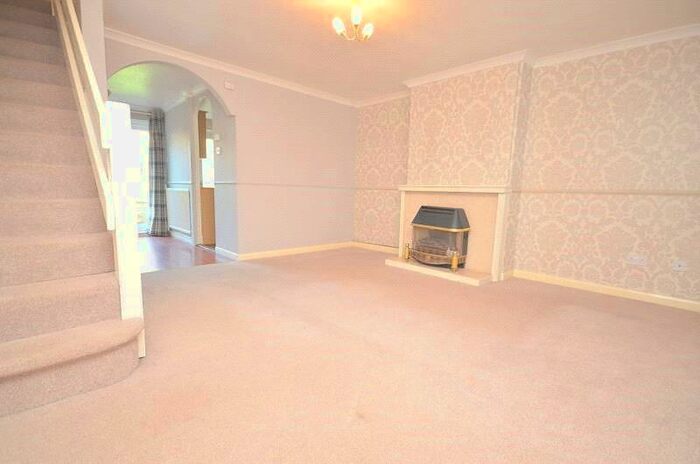 3 Bedroom Terraced House To Rent In Willow Path, Waltham Abbey, EN9