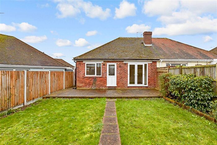 2 Bedroom Semi-detached Bungalow For Sale In Newington Road, Ramsgate, Kent, CT12