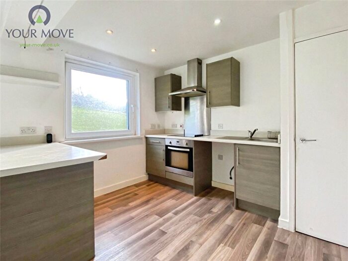 1 Bedroom Flat For Sale In Parkwood Rise, Keighley, West Yorkshire, BD21