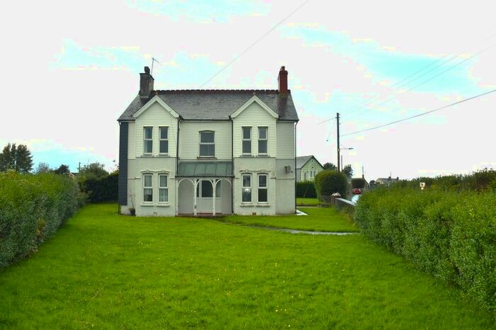 4 Bedroom Detached House For Sale In Saron, Llandysul, SA44