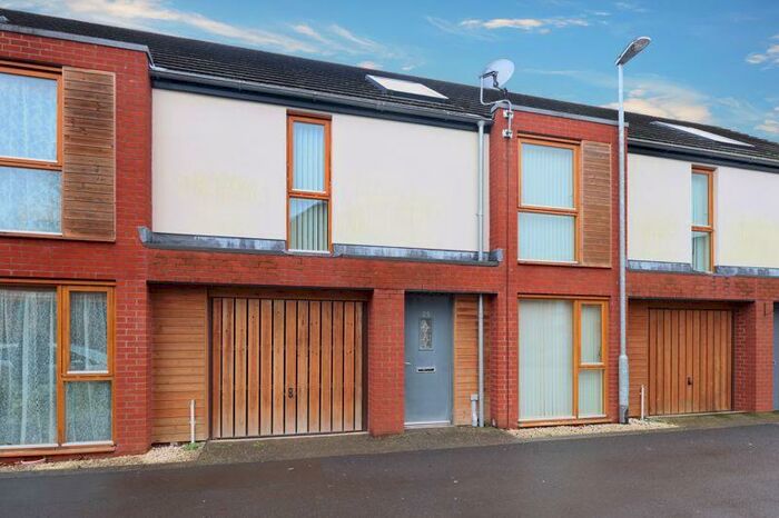 4 Bedroom House To Rent In Californian Parade, Street, BA16