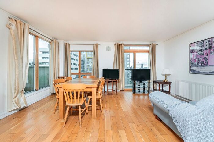 2 Bedroom Flat For Sale In Maurer Court, John Harrison Way, SE10