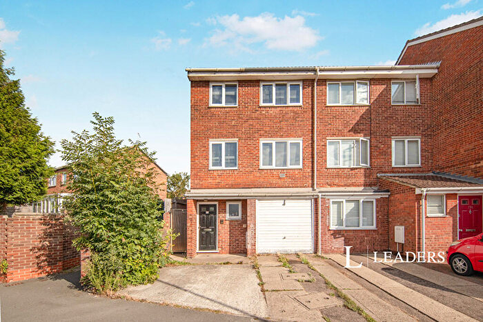 3 Bedroom Terraced House To Rent In Avon Way, Colchester, CO4