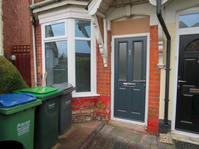 2 Bedroom End Of Terrace House To Rent In Drayton Road, West Midlands, B66