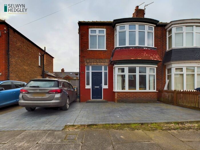 3 Bedroom Semi-Detached House For Sale In Forth Road, Redcar, TS10