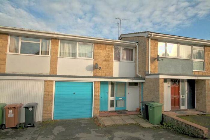 3 Bedroom Terraced House To Rent In Crown Road, Oxford, OX33