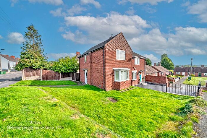 2 Bedroom Semi-detached House For Sale In Pye Green Road, Cannock, WS11