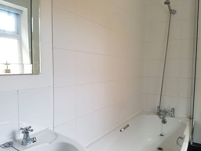 1 Bedroom Flat To Rent In Flat, The Rayner Building, - Portland Street, LN5