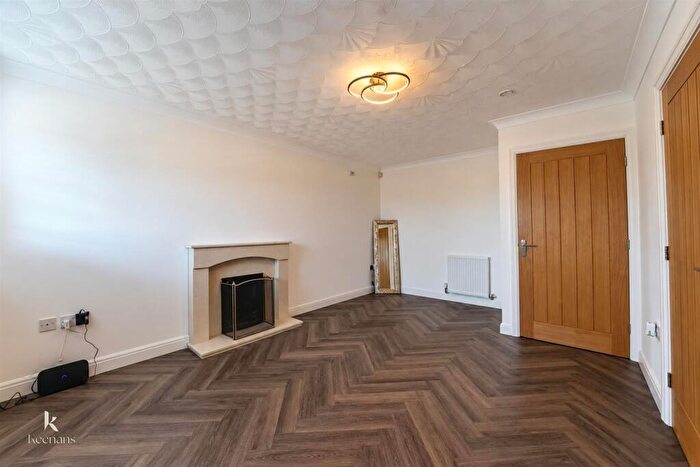 2 Bedroom Bungalow For Sale In Windermere Road, Bacup, OL13