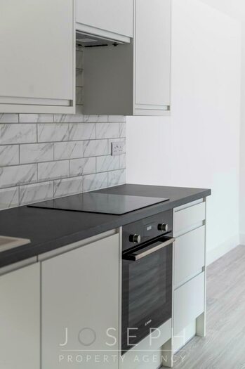 2 Bedroom Apartment To Rent In Elm Street, Ipswich, IP1