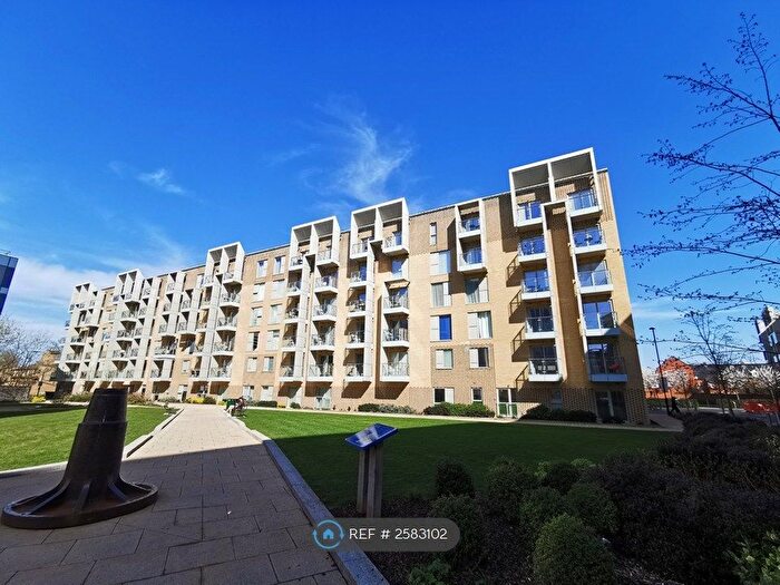 2 Bedroom Flat To Rent In Great Northern Road, Cambridge, CB1