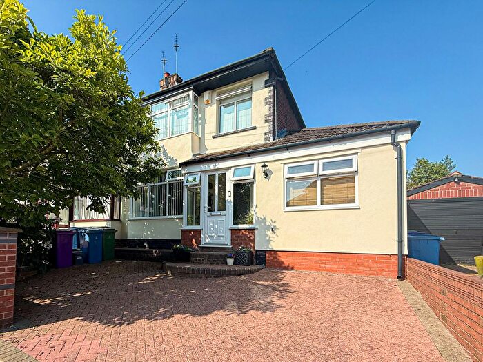 3 Bedroom Semi-detached House For Sale In Padstow Road, Liverpool, L16