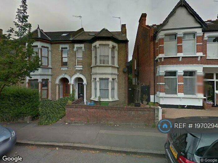 1 Bedroom Flat To Rent In Sylvan Road, Wanstead, E11