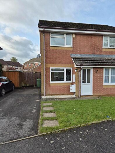 2 Bedroom Semi Detached House To Rent In Trajans Way, Shepton Mallet, BA4