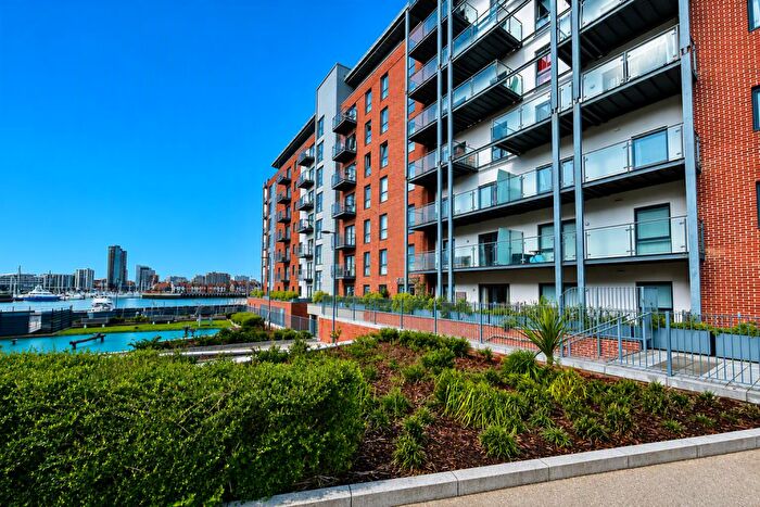 1 Bedroom Apartment To Rent In John Thornycroft Road, Southampton, SO19
