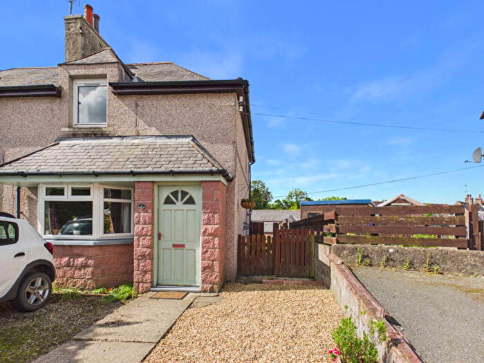 2 Bedroom Semi-Detached House For Sale In Wallace Crescent, Turriff, AB53