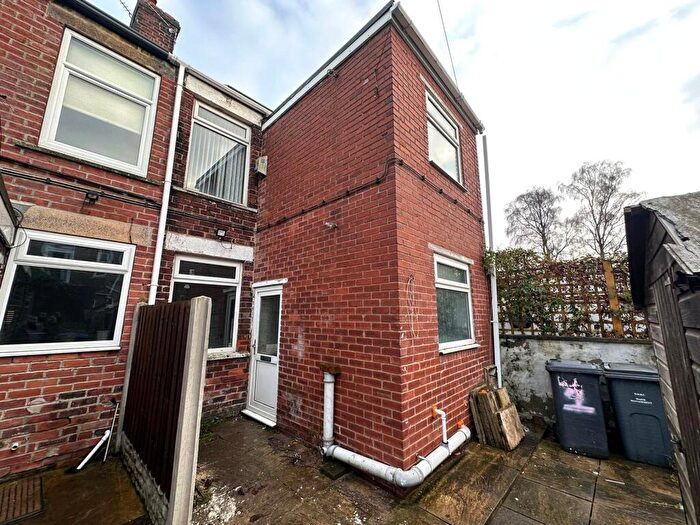 3 Bedroom Terraced House To Rent In Playford Yard, Platts Common, Barnsley, S74