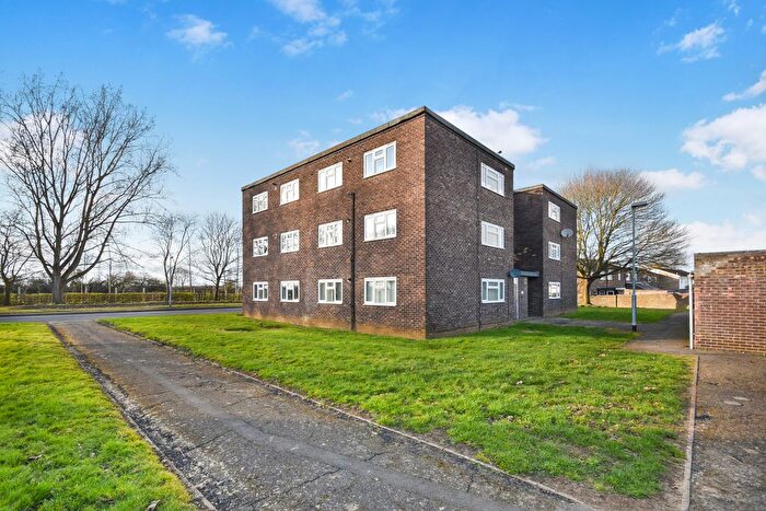 1 Bedroom Flat For Sale In Viscount Court, Eaton Socon, St. Neots, PE19