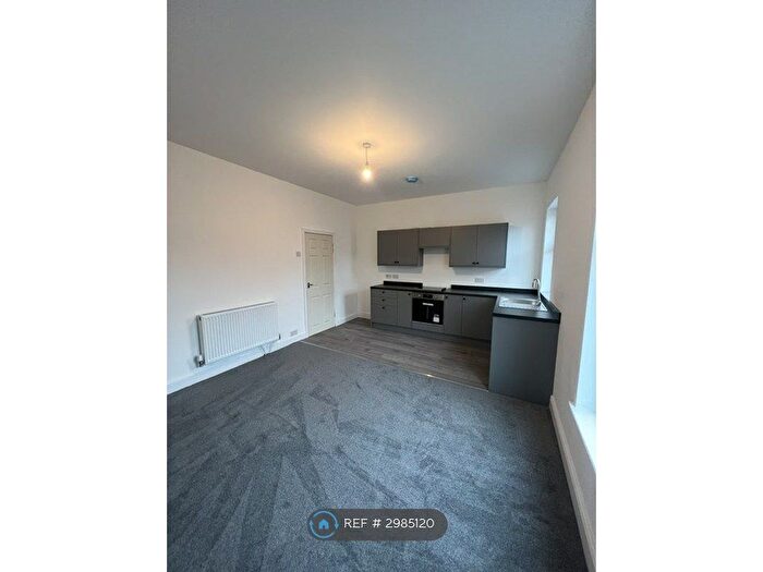 2 Bedroom Flat To Rent In Plungington Road, Fulwood, Preston, PR2