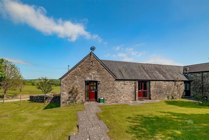 4 Bedroom Barn Conversion To Rent In East Pitten Farm Barns, Plympton, Plymouth, PL7