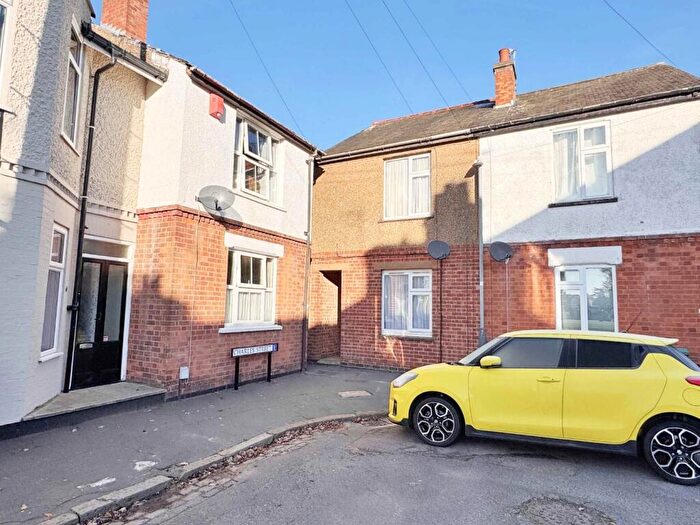 1 Bedroom Flat To Rent In Frederick Street, Rugby, CV21