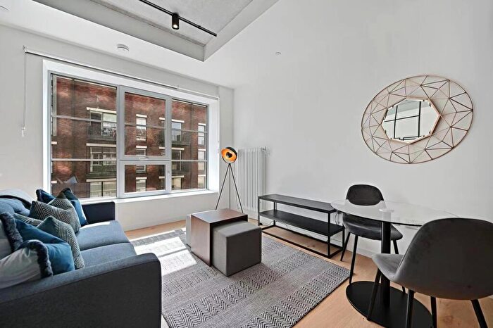 1 Bedroom Apartment For Sale In Douglass Tower, Goodluck Hope, London, E14