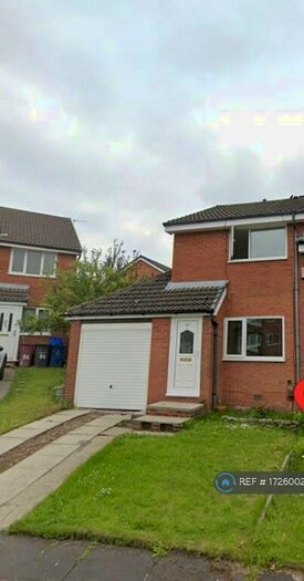 2 Bedroom Semi-Detached House To Rent In Stone Hill Drive, Blackburn, BB1