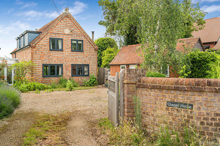 4 Bedroom Link Detached House For Sale In High Street, Drayton St. Leonard, OX10