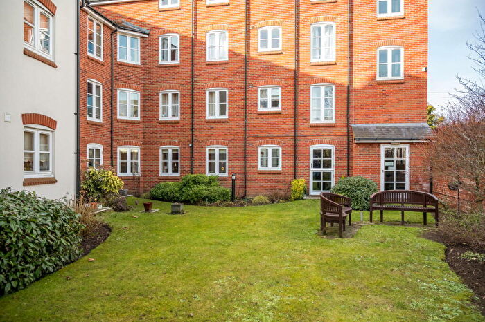 2 Bedroom Retirement Property For Sale In Paynes Park, Hitchin, SG5