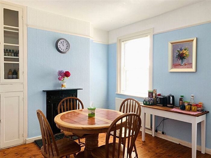 3 Bedroom Terraced House For Sale In Monks Road, Exeter, Devon, EX4